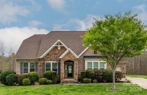 6411 Willow Farm Drive sold home in Willow Farms, Denver, NC