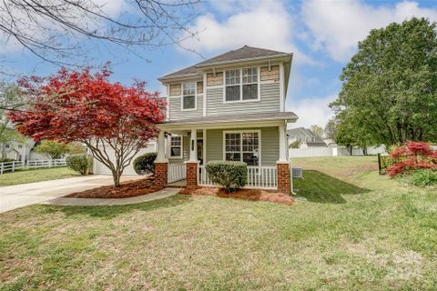 1001 Chastain Drive