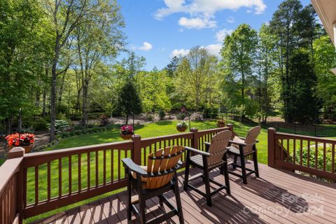 5028 Hidden View Drive sold home in Hidden Forest, Mint Hill, NC