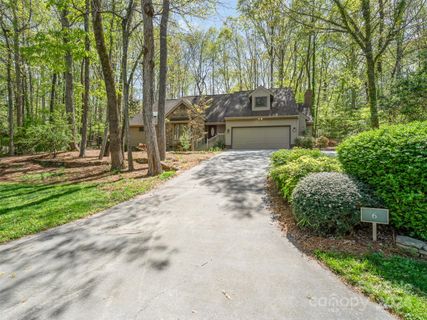 6 Tanglewood Road