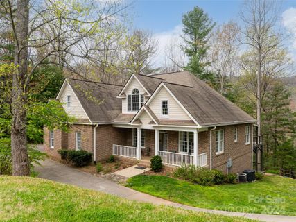 228 Judson Ridge Road sold home in Powder Creek Estates, Arden, NC