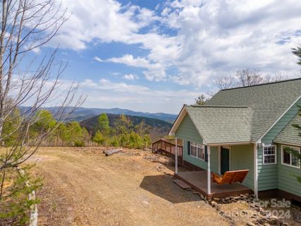 120 Sunrise Lane