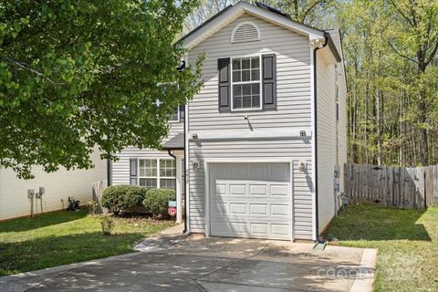 2617 Mulberry Pond Drive sold home in Mulberry Pond, Charlotte, NC