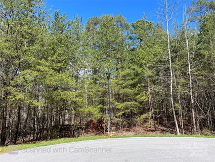 225 Kingfisher Court active home in Heron Bay, New London, NC