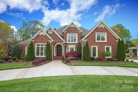11738 Dan Maples Drive