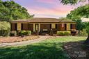 121 Scottsmoor Drive sold home in Charlotte, SC