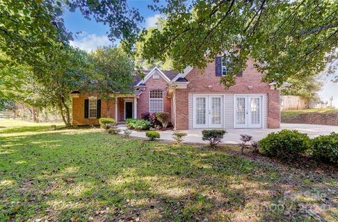 872 Thistledown Drive sold home in Springsteen Plantation, Rock Hill, SC