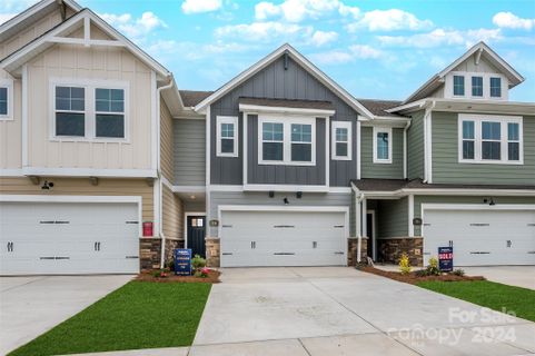 338 Quartz Hill Way