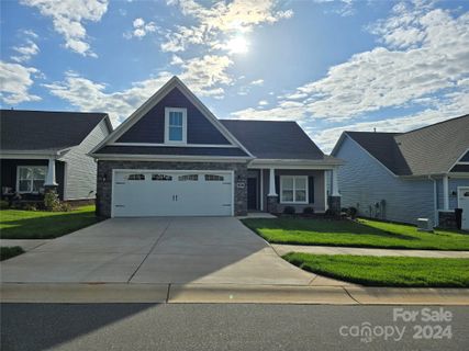 834 Wisteria Way