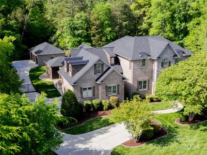 10131 Annie Oakley Trail sold home in Pleasant Valley, Charlotte, NC