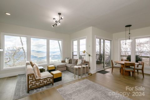66 Club Villa Court D-4