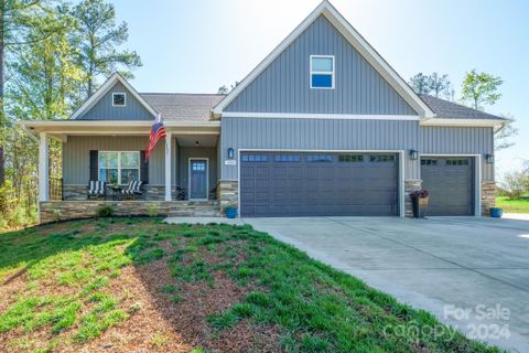 188 Greythorn Drive