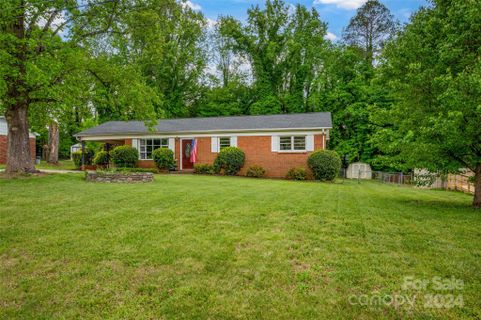 2540 32nd Avenue sold home in Eastwood, Hickory, NC