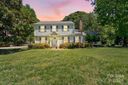 13919 Phillips Road sold home in Matthews, SC