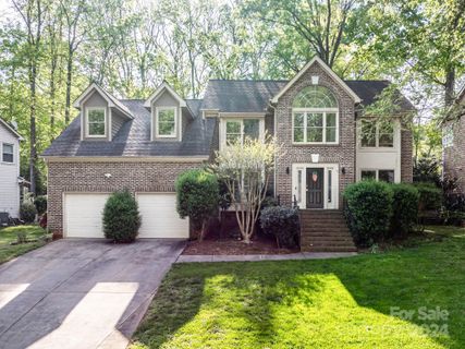 12614 Cliffcreek Drive