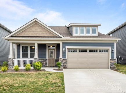 1302 Raelea Drive