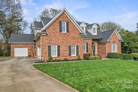 8110 Anzack Lane