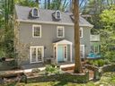 16 Cherokee Road sold home in Asheville, SC