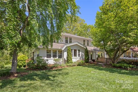 108 98 Forest Hill Drive