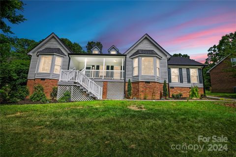 1028 Balsam Terrace sold home in Coulwood Creek, Charlotte, NC