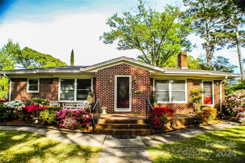 1060 Woodland Drive sold home in Cherry Broad Acres, Rock Hill, SC