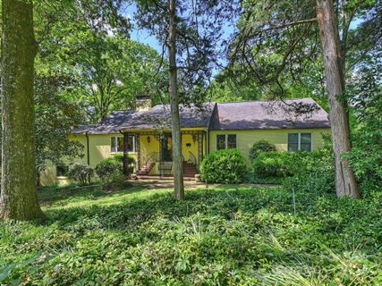 2531 Forest Drive