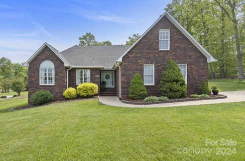1205 Legion Club Road sold home in Greystone, Salisbury, NC