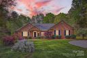 216 Saint Johns Drive sold home in Salisbury, SC