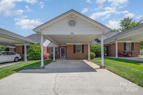 19932 Oak Leaf Circle sold home in Twin Oaks, Cornelius, NC