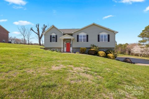 1310 Gallatin Lane sold home in Friendship Acres, Hudson, NC
