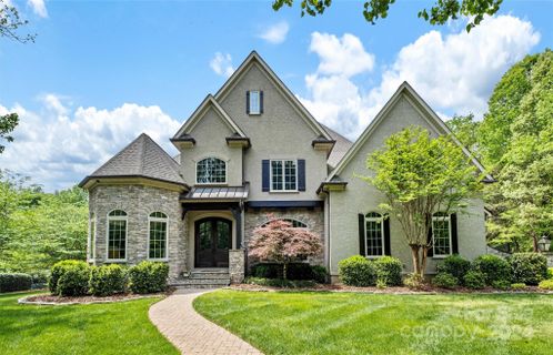 6551 Silver Fox Road