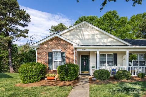 9734 Kennerly Cove Court sold home in Harriswood, Charlotte, NC