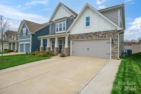 190 Longleaf Drive