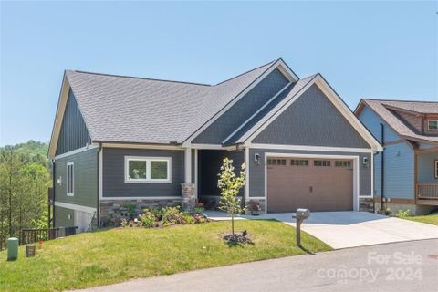 36 Scenic Mountain Drive sold home in Starview Heights, Weaverville, NC