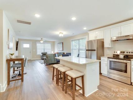 2587 33rd Avenue sold home in Eastwood, Hickory, NC