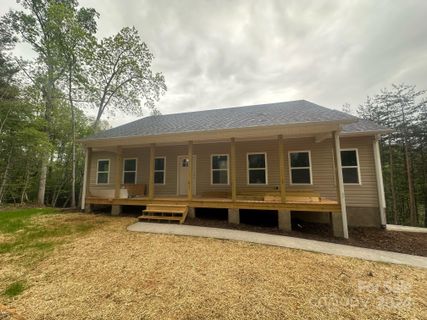 61 Whispering Pines Drive sold home in Whispering Pines, Marion, NC