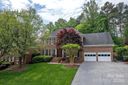 9236 Tillot Drive sold home in Matthews, SC