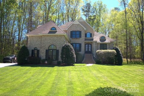 6109 Mosswood Court