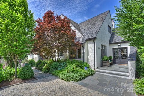 301 Ridgewood Avenue