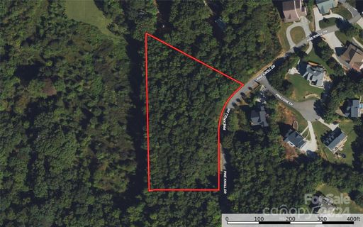 00 Pineknoll Drive sold home in Pineknoll, Hickory, NC