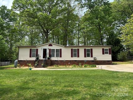 298 Sailwinds Road
