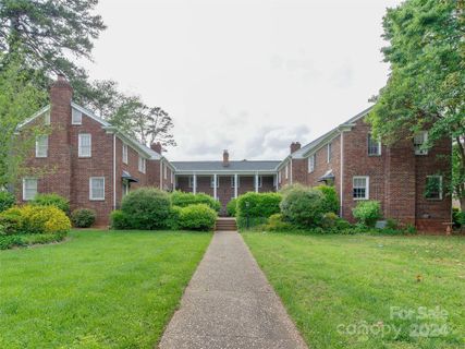 2240 Roswell Avenue 6