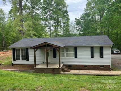 2978 Yount Road sold home in Cheyenne Oaks, Claremont, NC