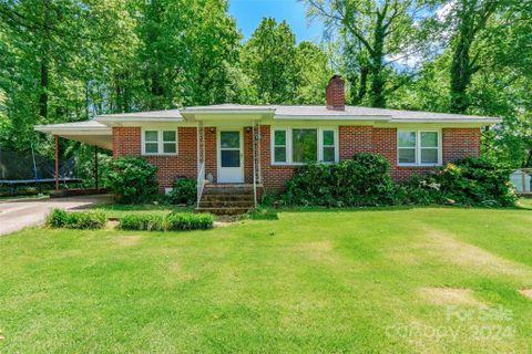 1937 Woodcrest Circle sold home in Dutchman Heights, Rock Hill, SC