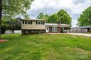1661 Tanglewood Drive sold home in Hickory, SC