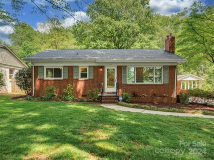 1859 Woodland Drive
