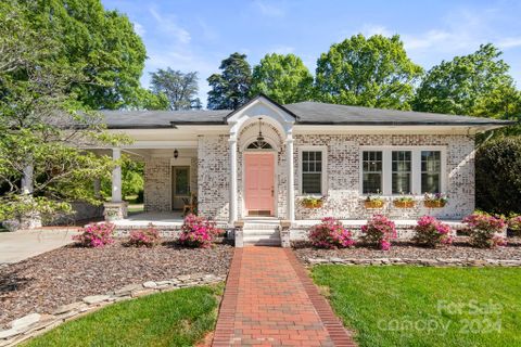 221 Ridgeway Avenue