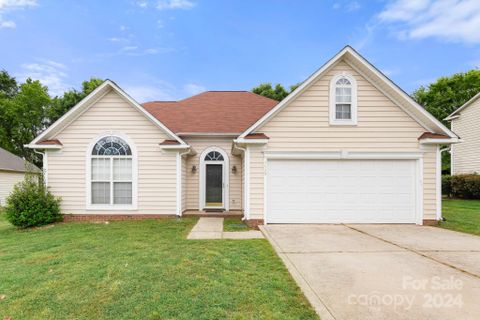 2429 Acadia Court sold home in Forest Ridge, Kannapolis, NC
