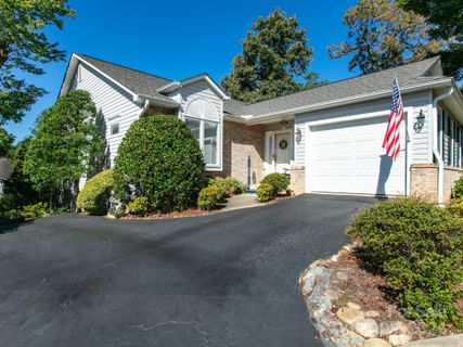 94 Laurel Ridge Place