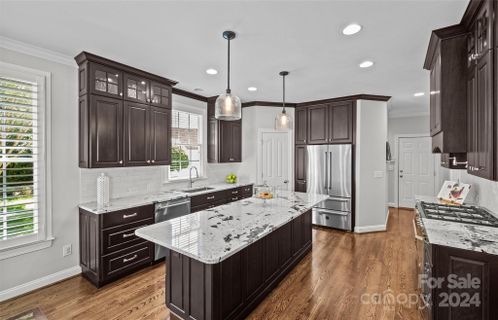 3221 Twelve Oaks Place